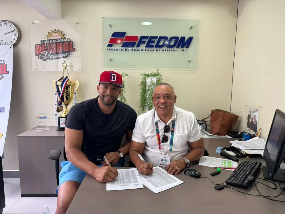 Bomb Squad Baseball Academy partnership signing at FEDOM headquarters